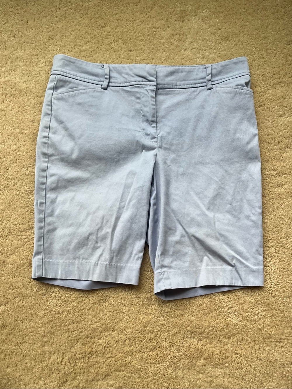 Talbots Periwinkle Bermuda Perfect Shorts - Size 6 Petite - VGUC - Stretch